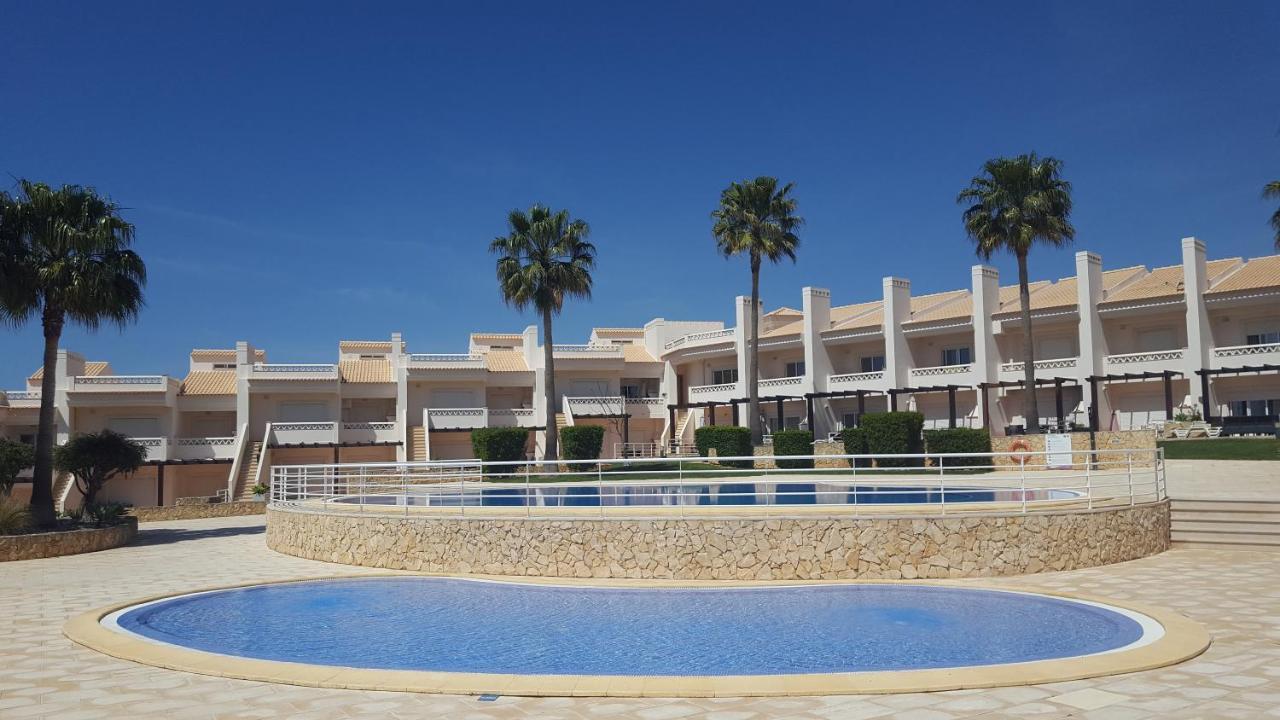 Casa Felicidade Αλμπουφέιρα Εξωτερικό φωτογραφία