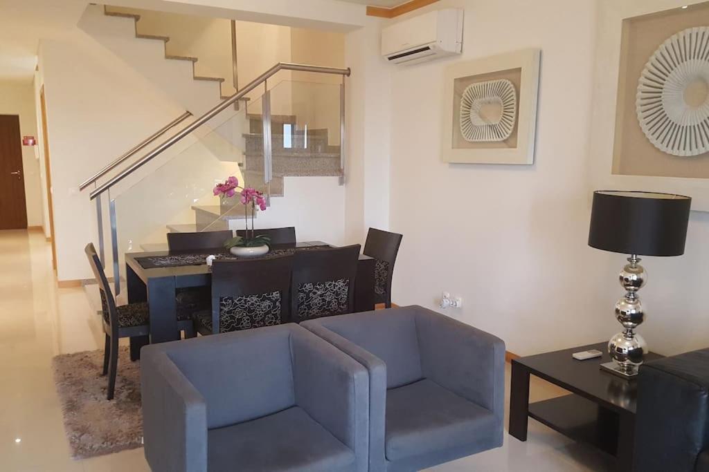 Casa Felicidade Αλμπουφέιρα Εξωτερικό φωτογραφία